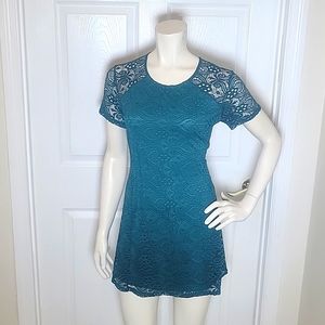 Show Me Your MuMu green mini dress with lace overlay size Medium